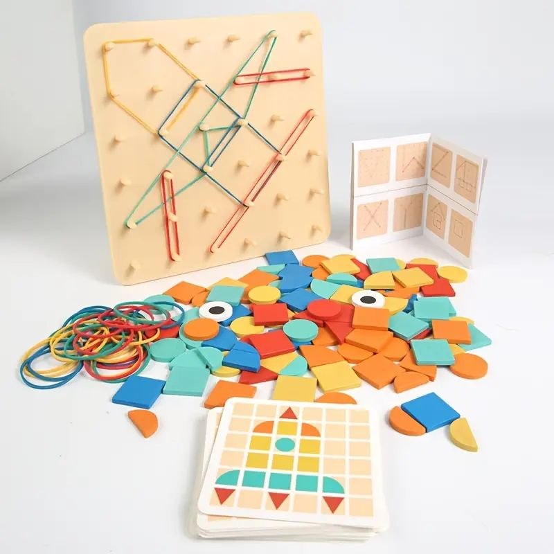 Mosaico de madera con  geoplano